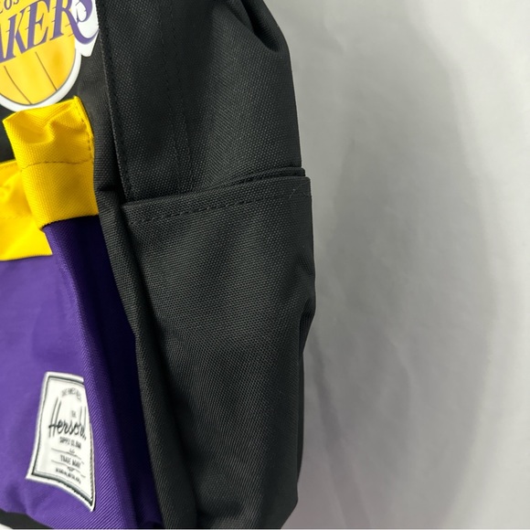 Herschel Supply Co NBA Los Angeles Lakers Backpack - Picture 6 of 12
